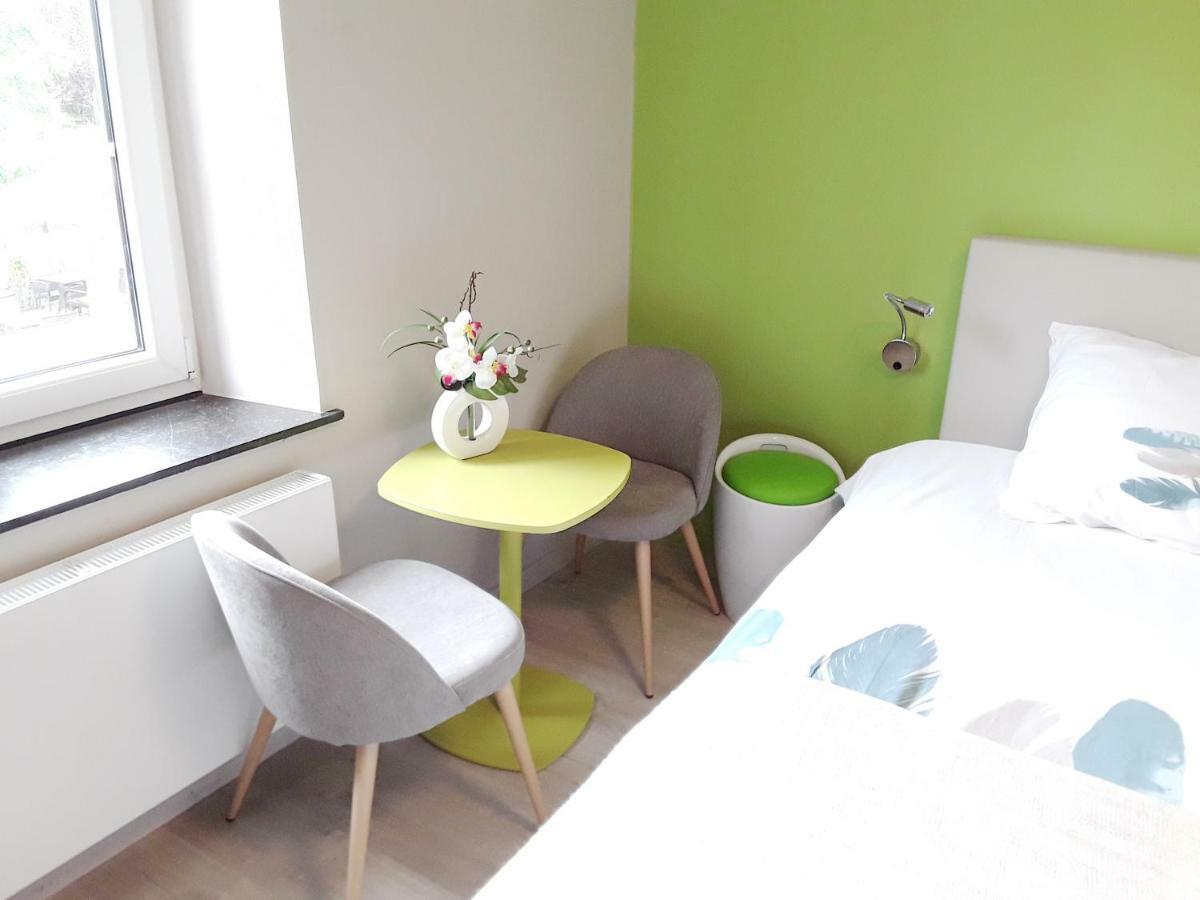 나무르 Le Jardin Du Bord De Meuse B&B 외부 사진