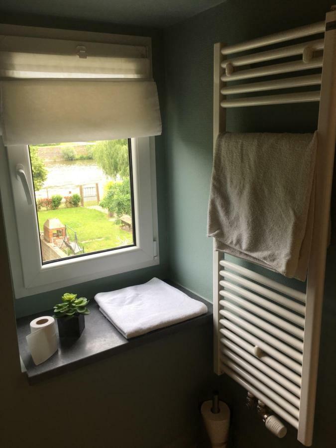 나무르 Le Jardin Du Bord De Meuse B&B 외부 사진