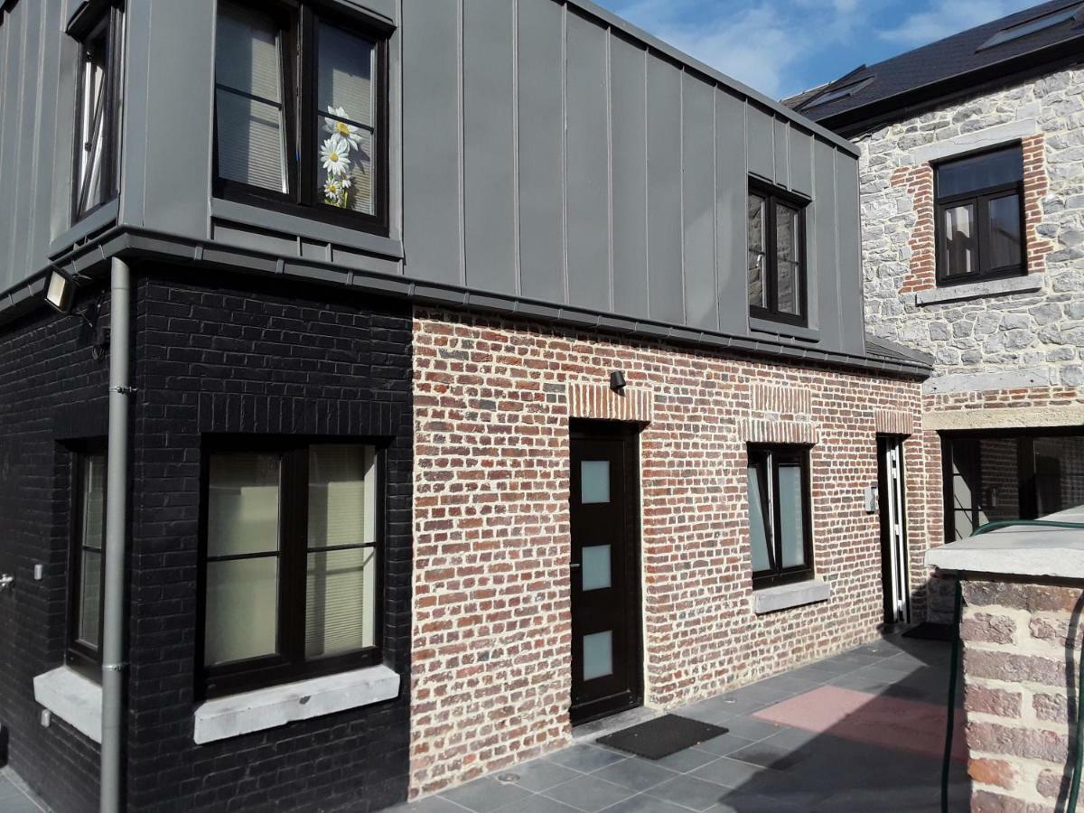 나무르 Le Jardin Du Bord De Meuse B&B 외부 사진